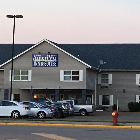 Amerivu Inn & Suites New Richmond 外观 照片
