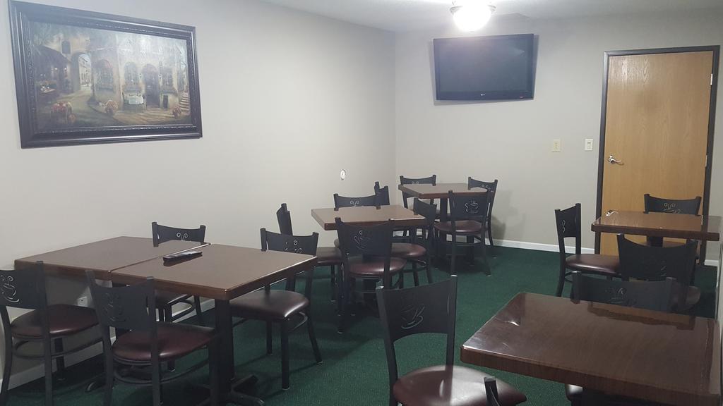 Amerivu Inn & Suites New Richmond 外观 照片