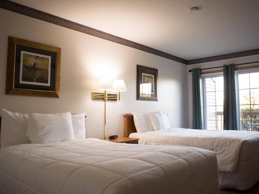 Amerivu Inn & Suites New Richmond 外观 照片